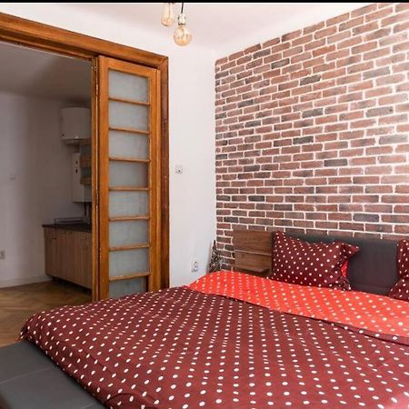 Classy Apartment Unirii Square 布加勒斯特 外观 照片